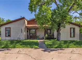 1531 Pine Ridge Dr #A-B, College Station, TX 77840