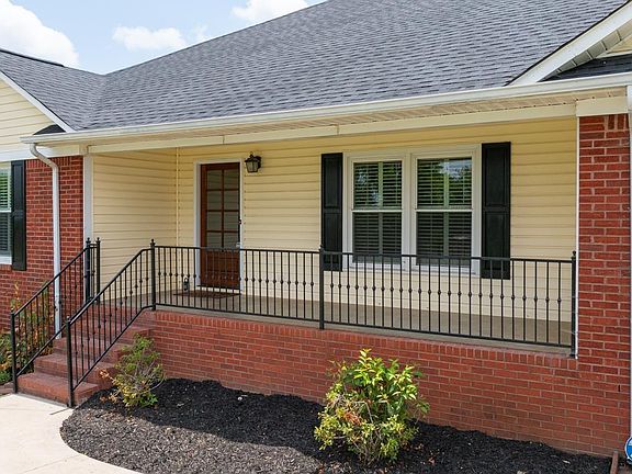 5th image of 310 James K Taylor Ln