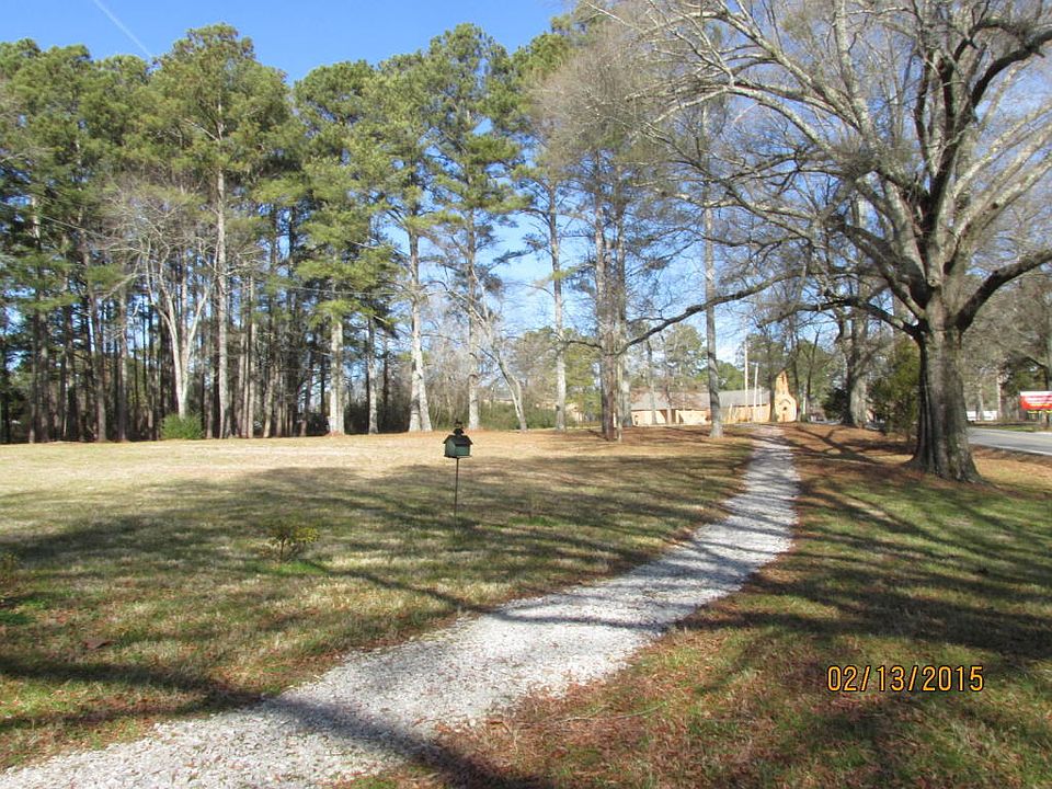 2nd image of 2197 Graysville Rd