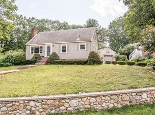 35 Lawrence Rd, Reading, MA 01867