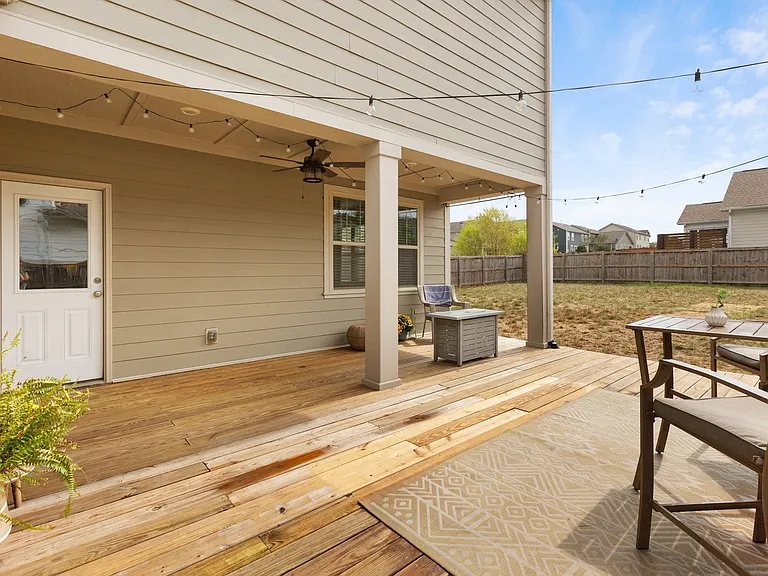 3334 Vinemont Dr — Photo 41