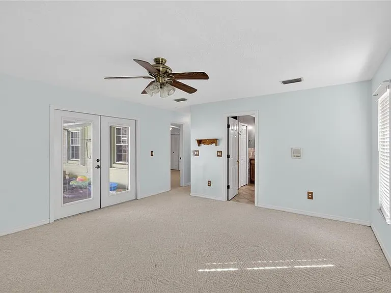 2065 Oak Beach Blvd — Photo 11