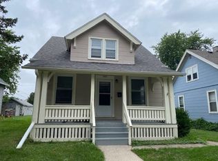 3890 E Maple St, Oak Creek, WI 53154