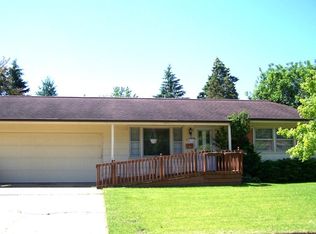 424 Ball Ave, Dekalb, IL 60115