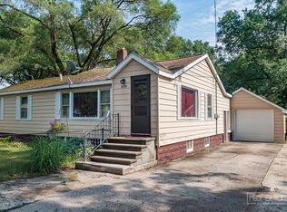 3239 Macarthur Rd, Muskegon, MI 49442
