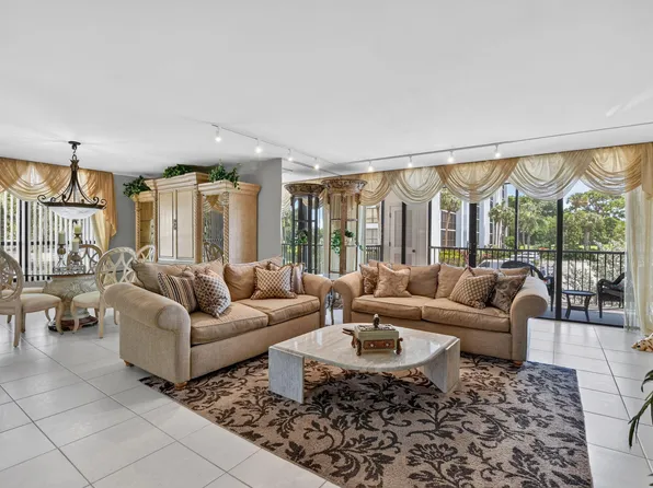 20110 Boca West Dr APT 228, Boca Raton, FL 33434