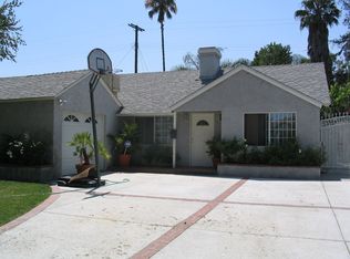 8027 Lasaine Ave, Northridge, CA 91325