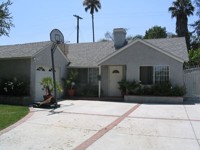 8027 Lasaine Ave, Northridge, CA, 91325