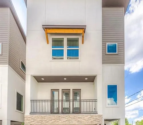 4032 Buck St #C Photo 1