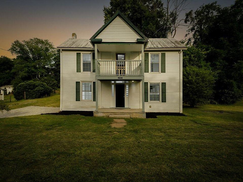 1st image of 290 Lowe St