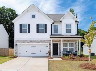 1404 Finwick Dr, Pfafftown, NC 27040