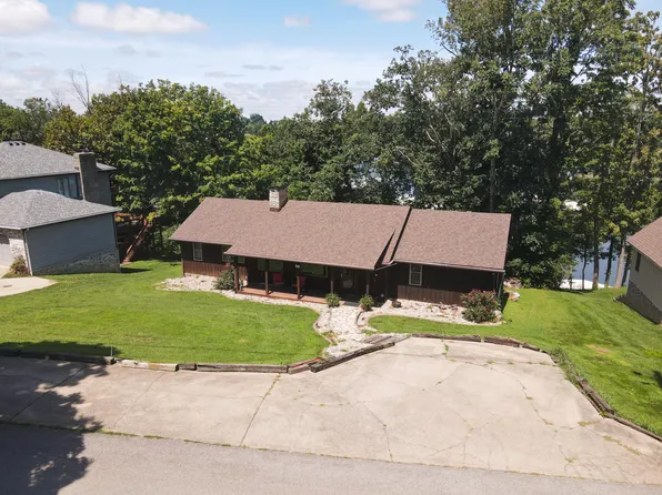 251 Herrington Woods, Harrodsburg, KY 40330