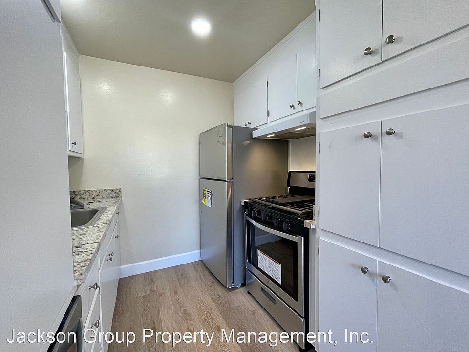 1st image of 786 Elm St APT 17