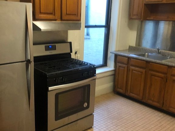 3rd image of 25-47 35th St #3L