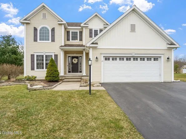 15 Tisdale Lane, Clifton Park, NY 12065