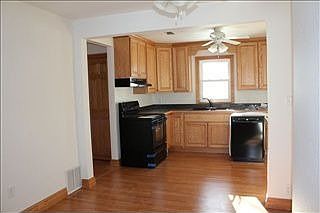 2nd image of 1113 Central Ave