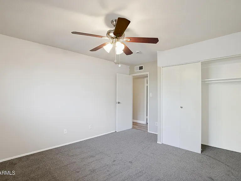 1260 E Alameda Dr — Photo 29