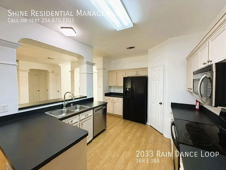 2033 Rain Dance Loop — Photo 13