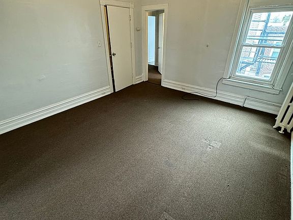3rd image of 136 N 10th St APT 2