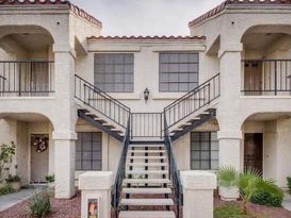 2nd image of 4800 Nara Vista Way Unit 202
