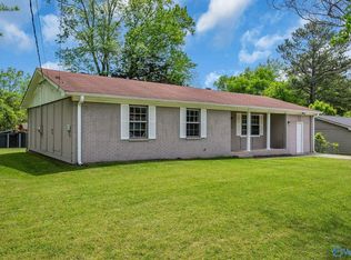 5114 Ortega Cir NW, Huntsville, AL 35810