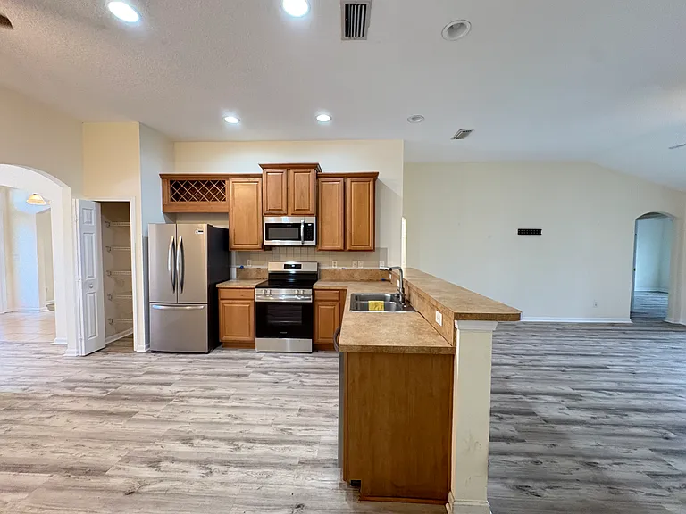 205 N Hidden Tree Dr — Photo 8