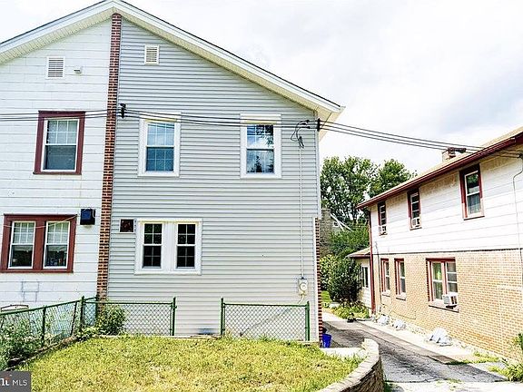4th image of 3224 Marshall Rd