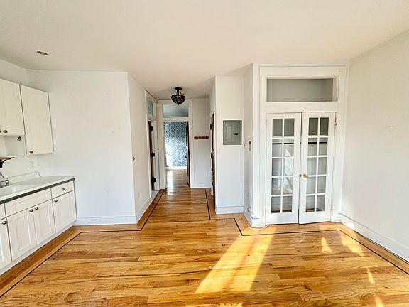 5th image of 628 Grand Ave #3A