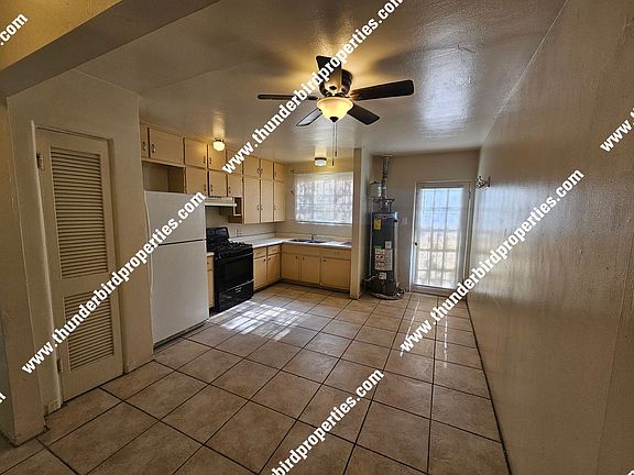 2nd image of 1624 Coal Ave SE #A-pg3000397