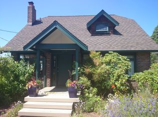 2207 29th Ave W, Seattle, WA 98199