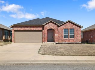 84 Tallgrass St, Calera, OK 74730