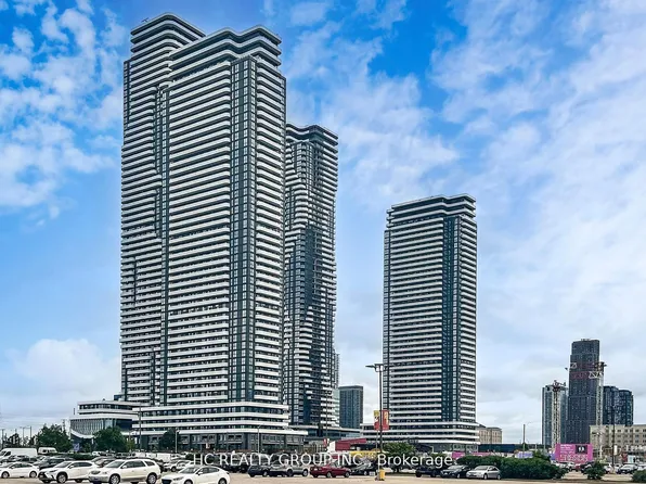 28 Interchange Way, Vaughan, ON