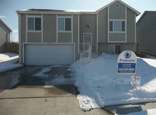 14805 Mary St, Omaha, NE 68116