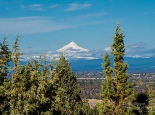 3387 NW Starview Dr, Bend, OR 97703