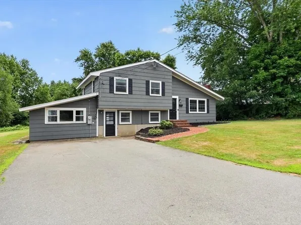15 Russell Rd, Whitman, MA 02382