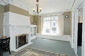 Living room :; 427 9th Ave