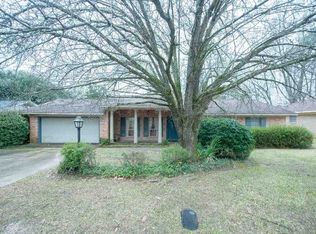 1241 Winnrose St, Jackson, MS 39211