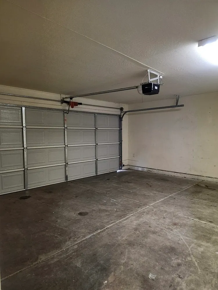 1731 E. Cambridge Avenue - 1 — Photo 1