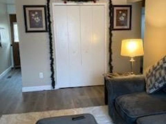 3rd image of 1427 Electric Ave #1469