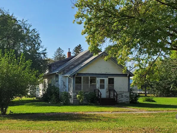 209 Broadway St, Vesta, MN 56292
