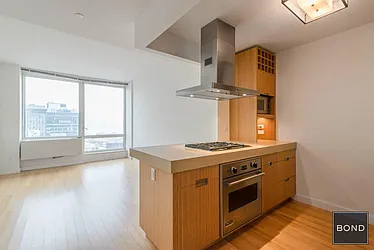 Rented by Bond New York