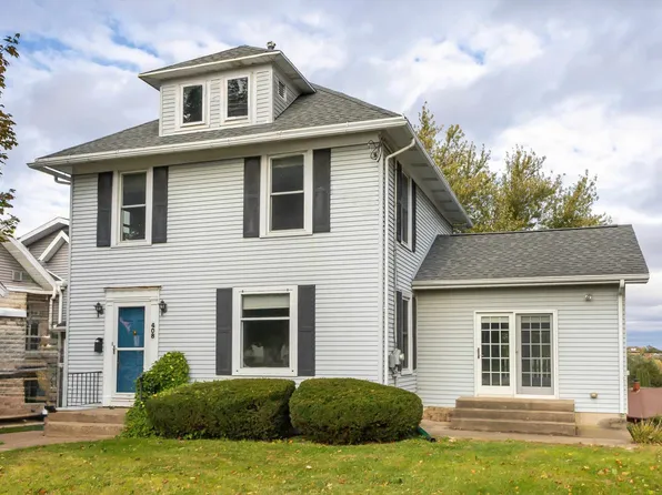 408 S Grandview Ave, Dubuque, IA 52003