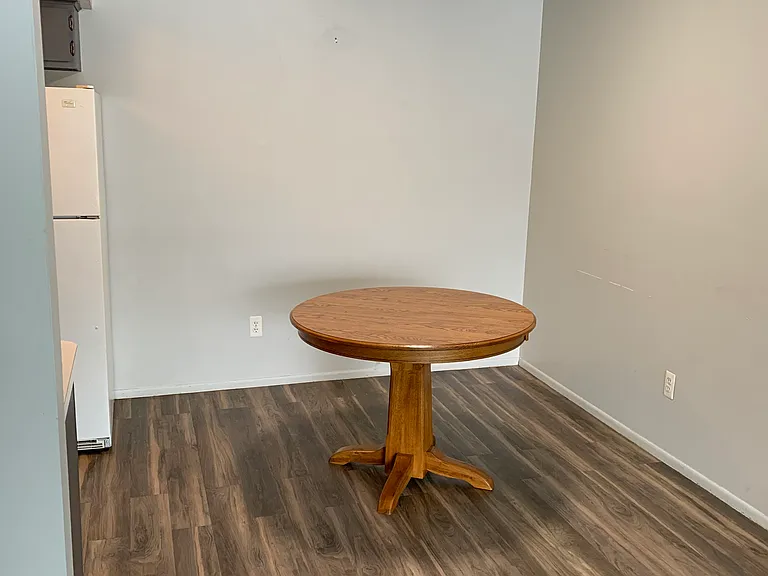 25835 Lahser Rd #6 — Photo 2