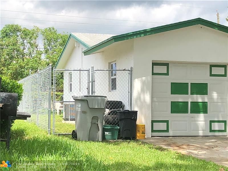 1st image of 2661 NW 5th St