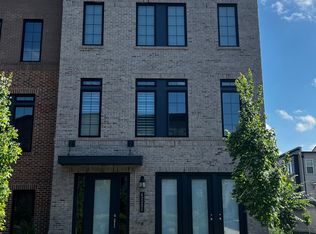 42321 Porter Ridge Ter, Ashburn, VA 20148