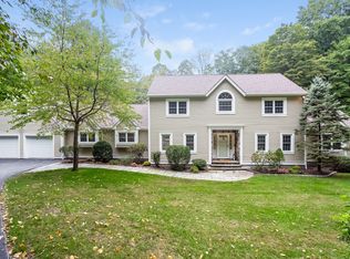 40 Deer Hill Rd, Redding, CT 06896