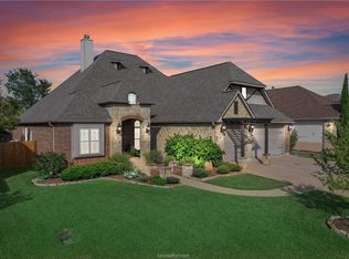 4311 Hadleigh Ln, College Station, TX 77845