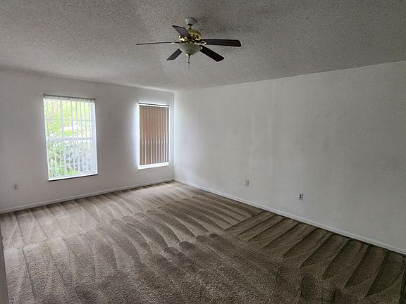 4th image of 3197 Harrow Rd