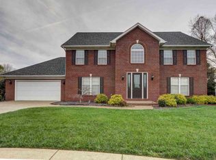 3199 Graceland Ct, Newburgh, IN 47630