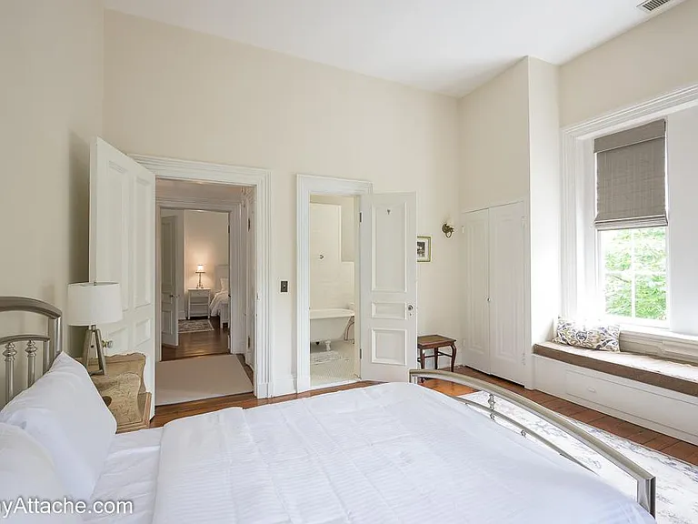 1400 29th St NW — Photo 8